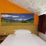 Hotel Teola