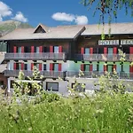 Teola Hotel 2*