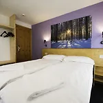 Hotel Teola 2*