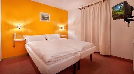 Hotel Teola 2*