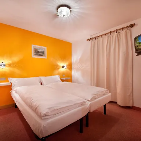 Hotel Teola