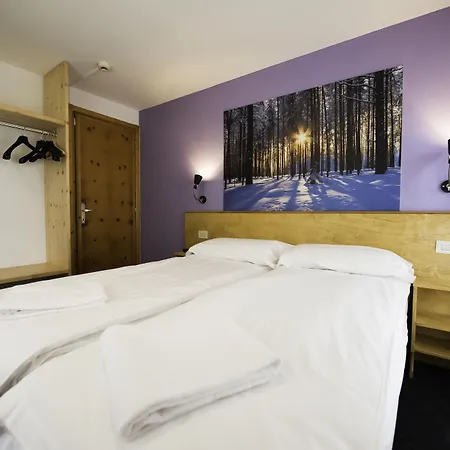 Hotel Teola 2*