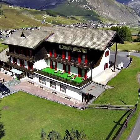 Hotel Teola